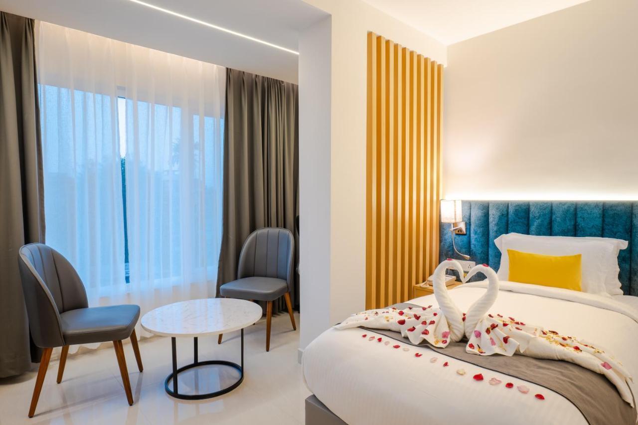 Clubway Grand A Boutique Hotel จอร์ฮัต ภายนอก รูปภาพ